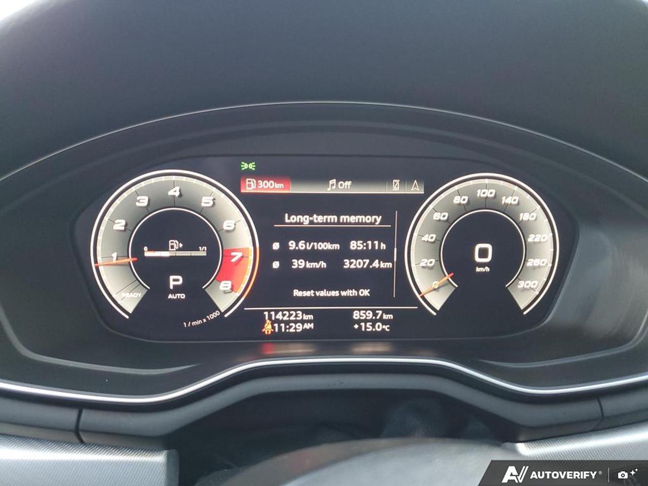 2020 Audi A4 Progressiv quattro-SLINE-SUNROOF-NAV-REAR CAM Photo