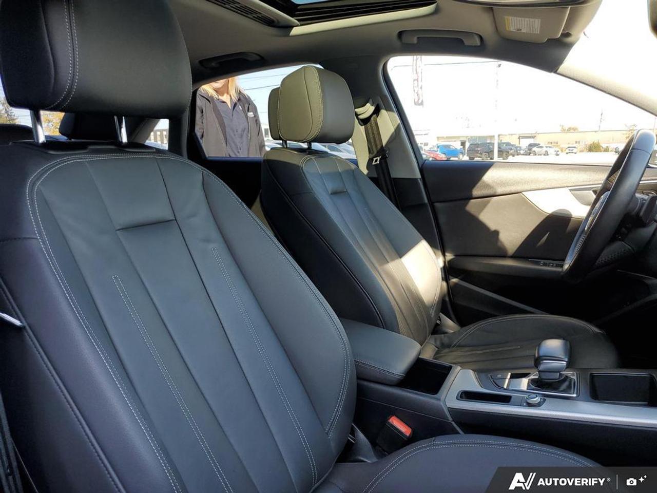 2020 Audi A4 Progressiv quattro-SLINE-SUNROOF-NAV-REAR CAM Photo