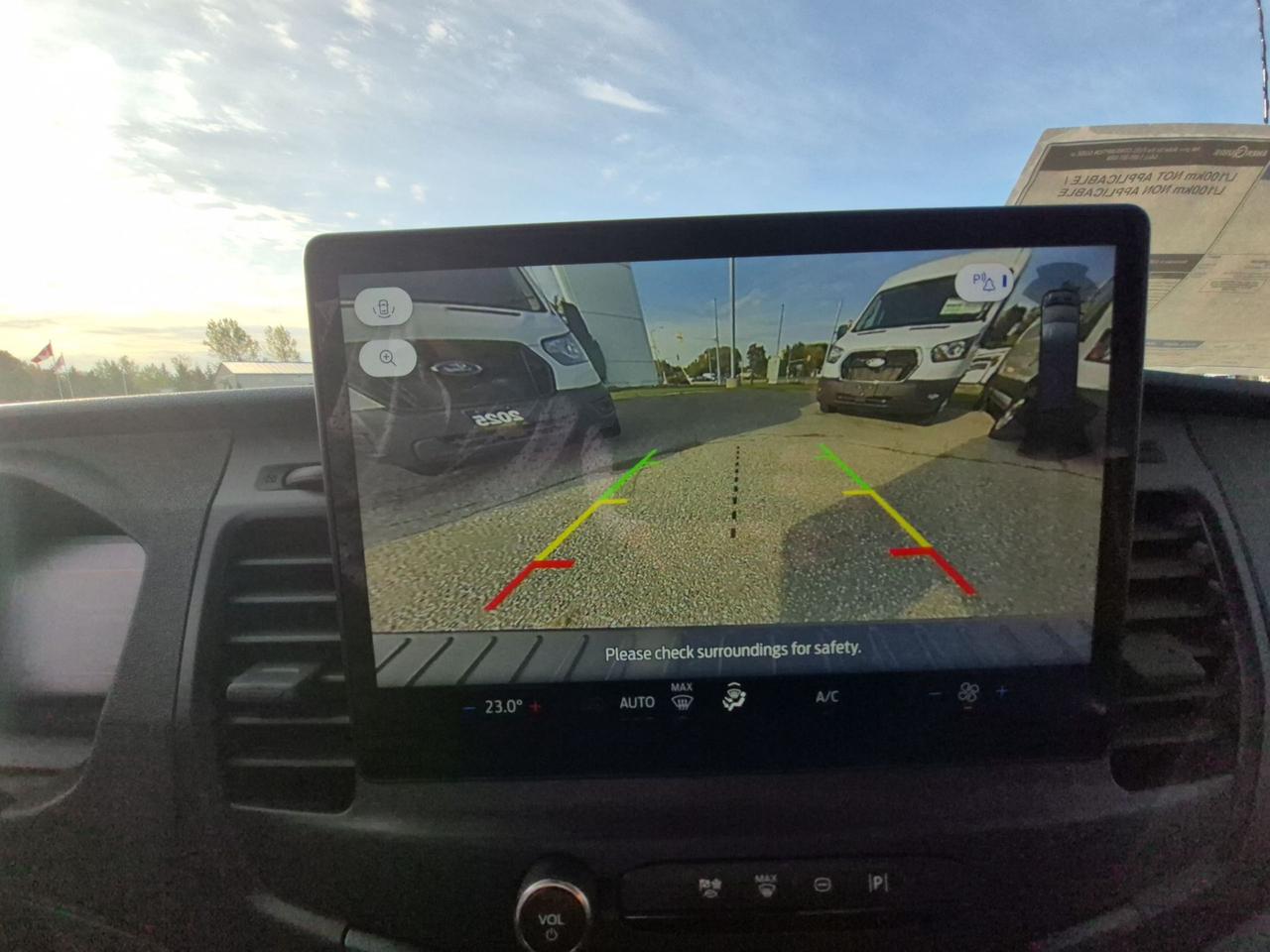 2027 Ford Transit TRANSIT LOW ROOF, RWD, CRUISE CONTROL Photo