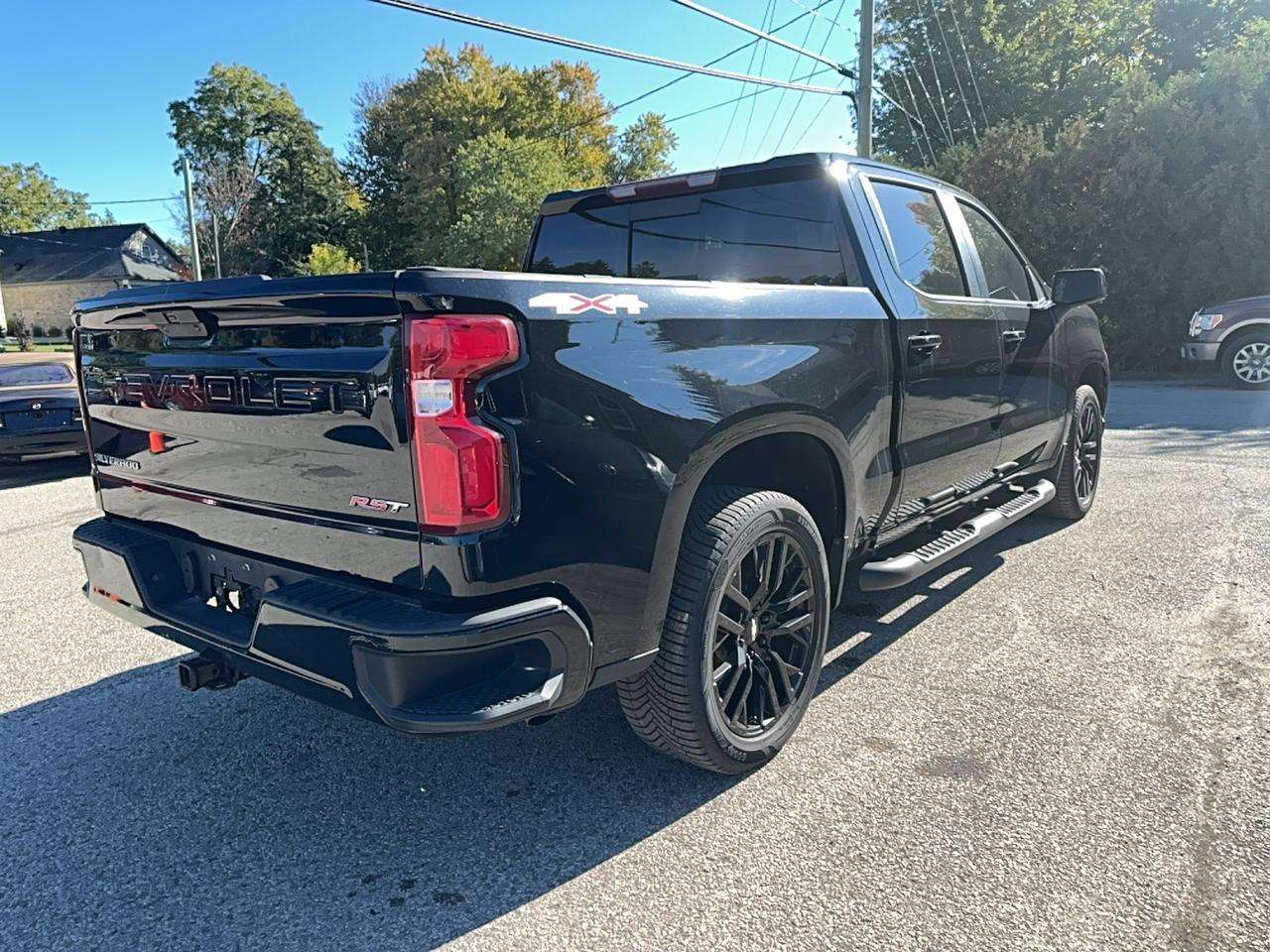 2020 Chevrolet Silverado 1500 RST Photo2