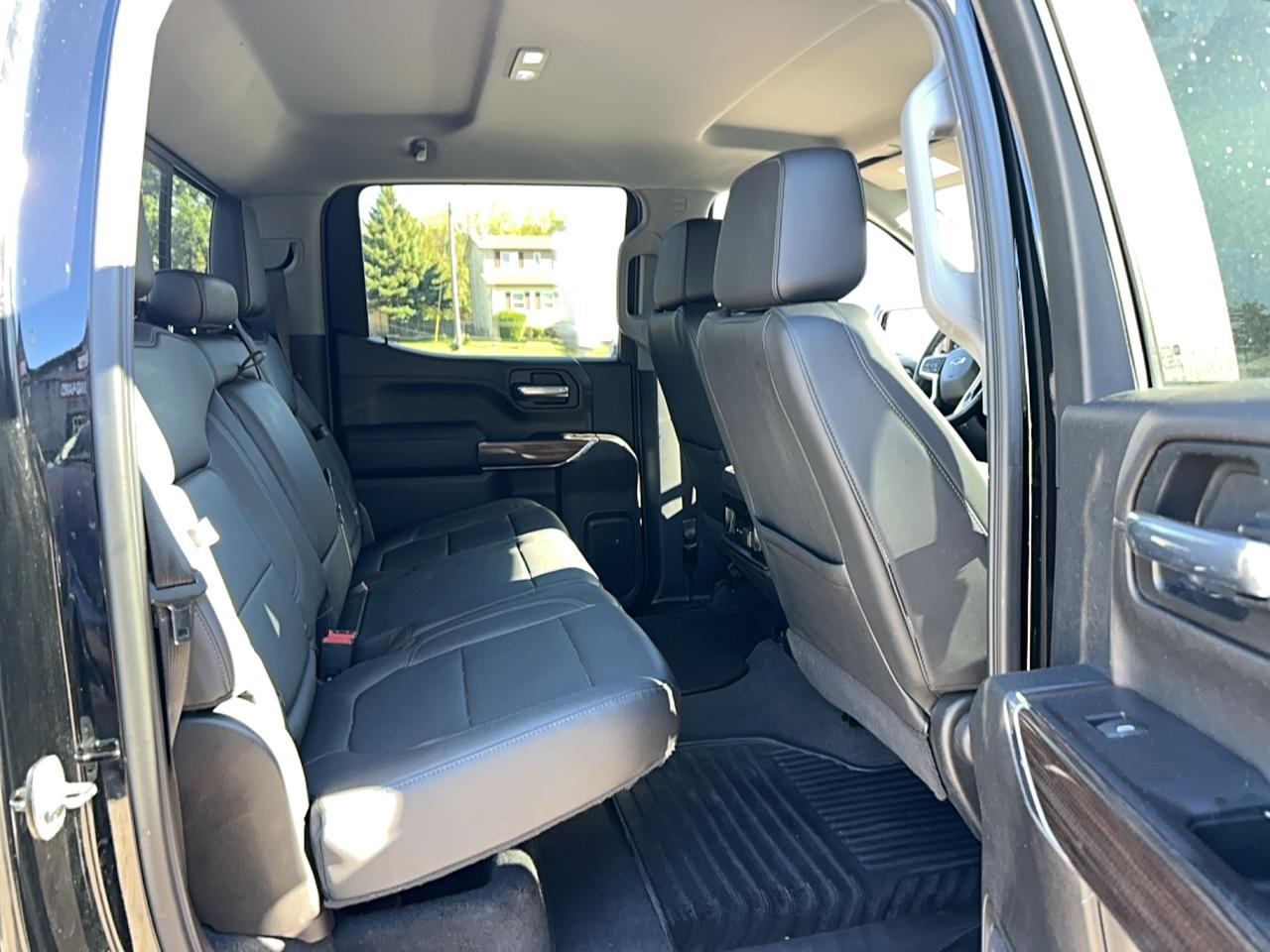 2020 Chevrolet Silverado 1500 RST Photo