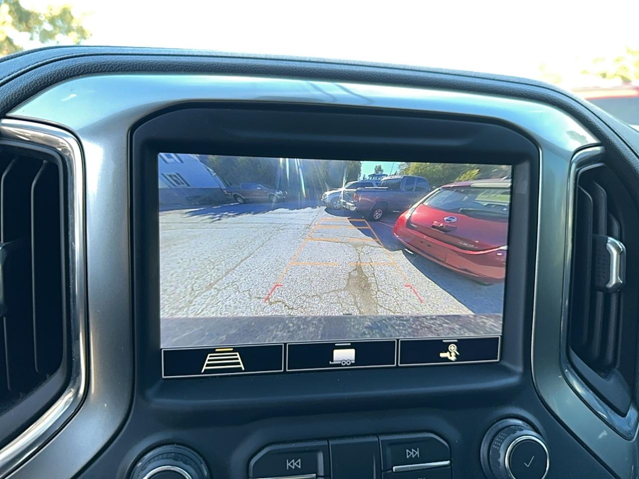 2020 Chevrolet Silverado 1500 RST Photo