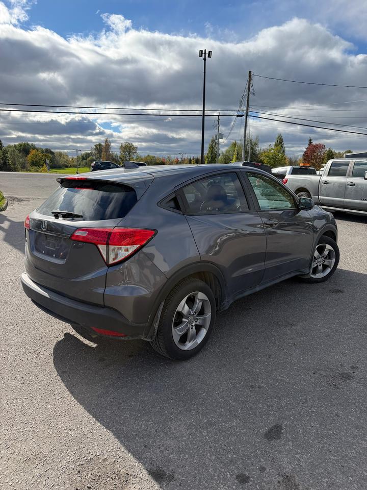 2019 Honda HR-V LX Photo4