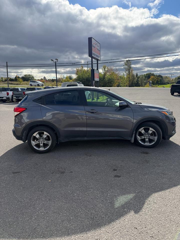 2019 Honda HR-V LX Photo