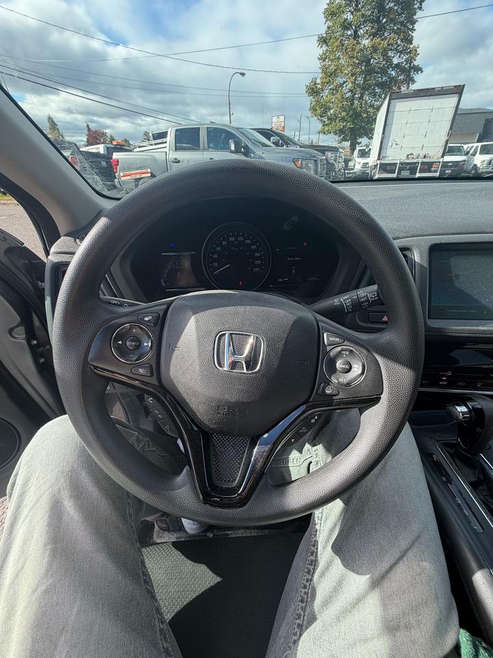 2019 Honda HR-V LX Photo