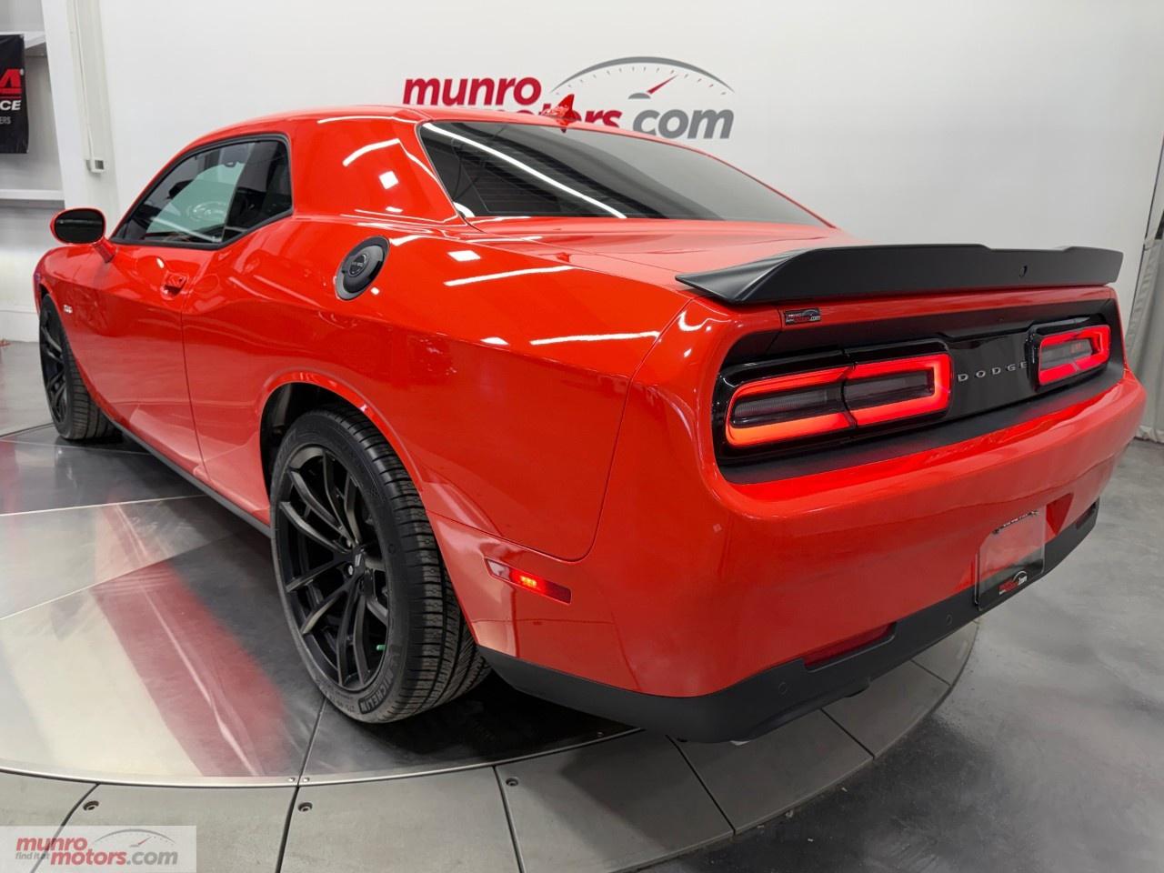 2023 Dodge Challenger R/T RWD Photo