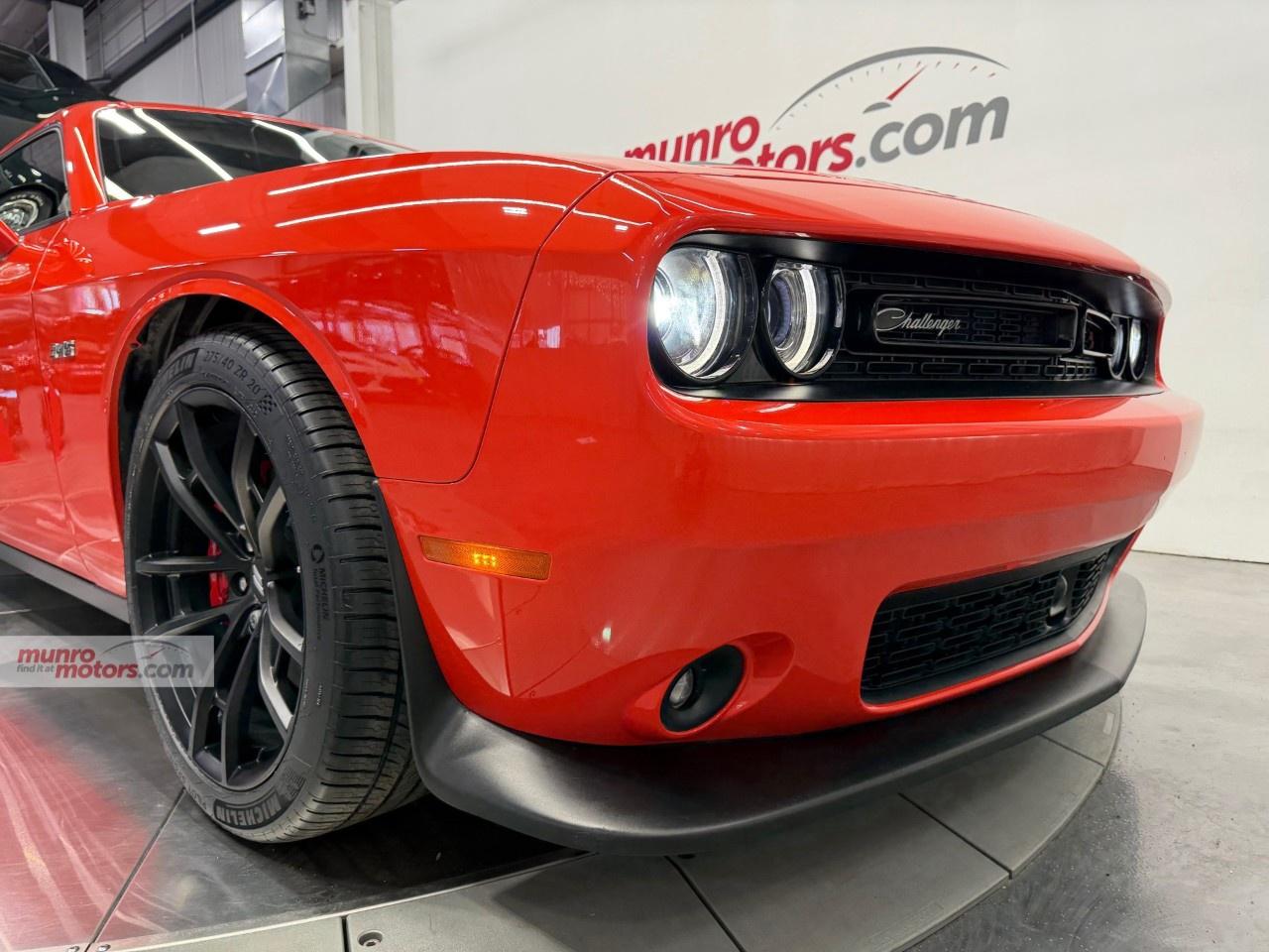 2023 Dodge Challenger R/T RWD Photo