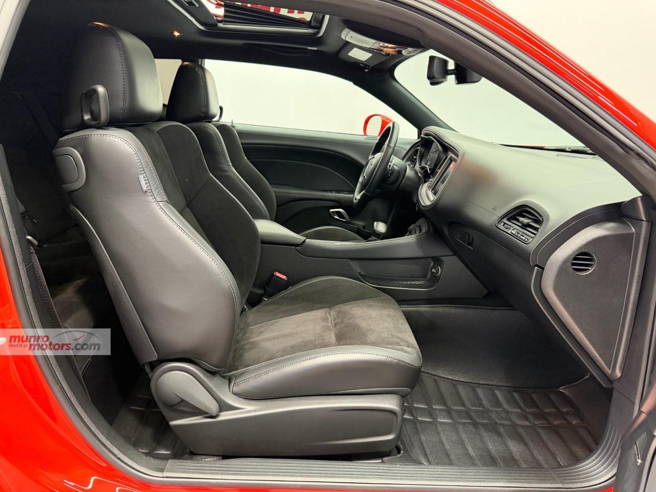 2023 Dodge Challenger R/T RWD Photo