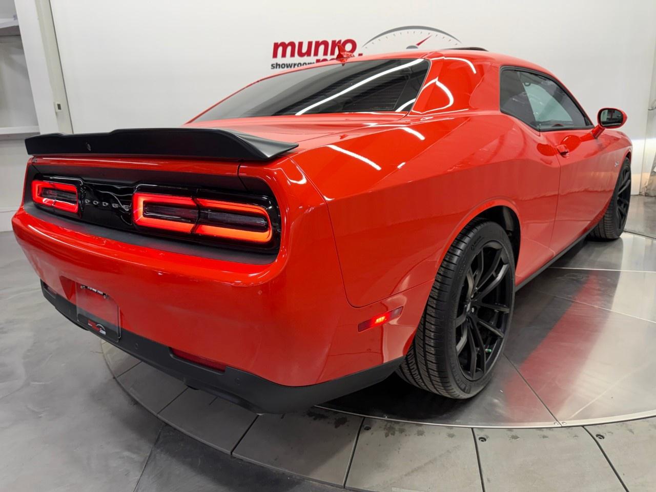 2023 Dodge Challenger R/T RWD Photo
