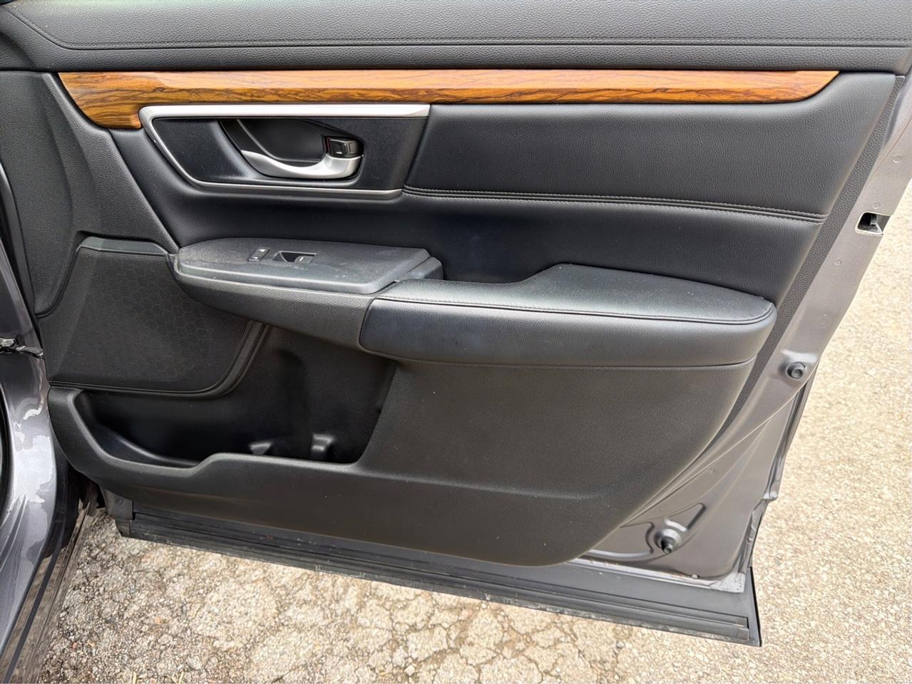 2017 Honda CR-V EX-L Photo