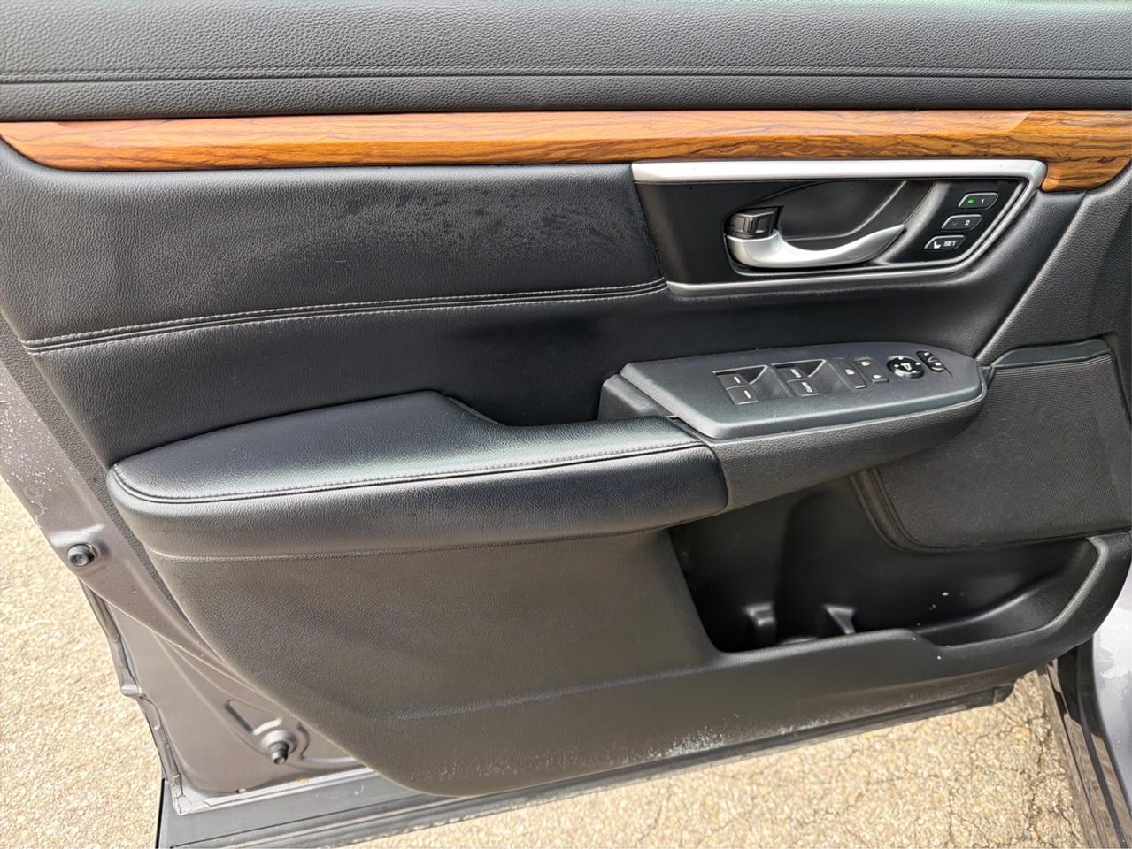 2017 Honda CR-V EX-L Photo