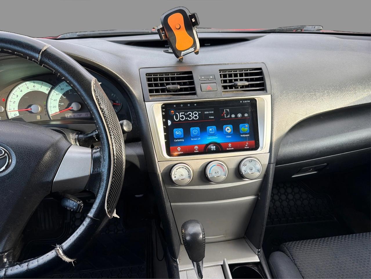 2011 Toyota Camry SE Photo