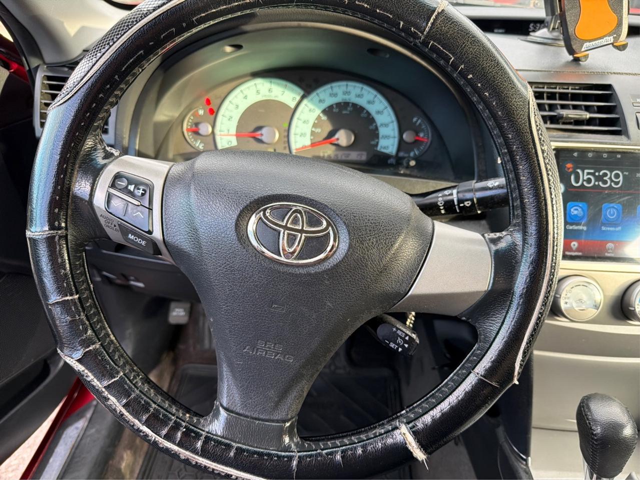 2011 Toyota Camry SE Photo