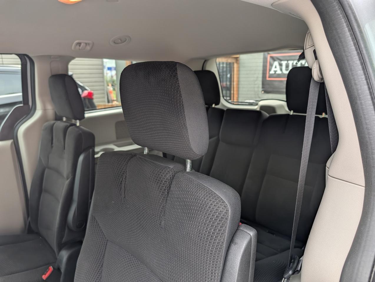 2019 Dodge Grand Caravan SXT Photo