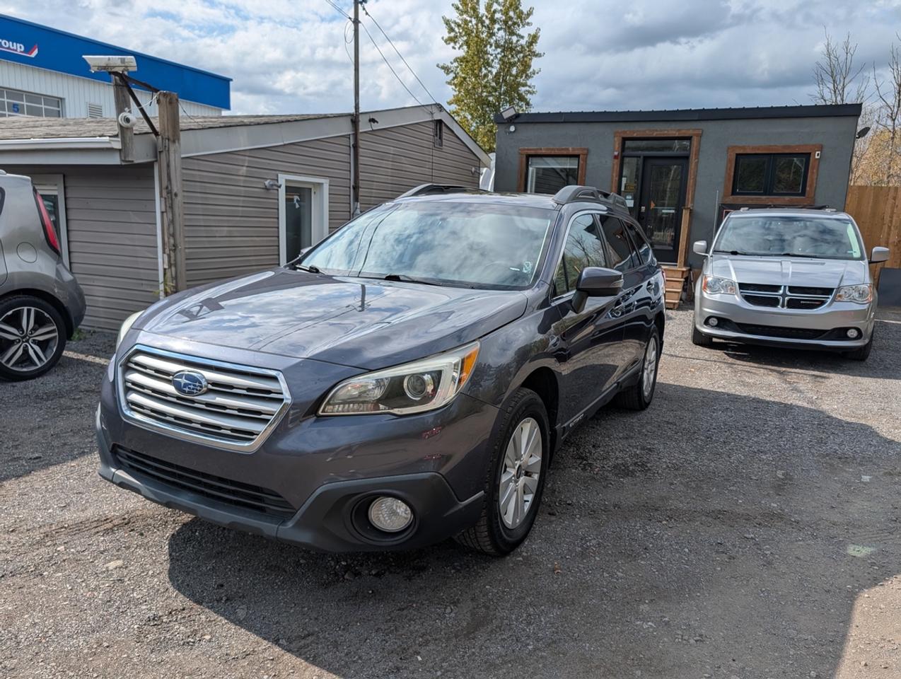 2016 Subaru Outback Touring Photo