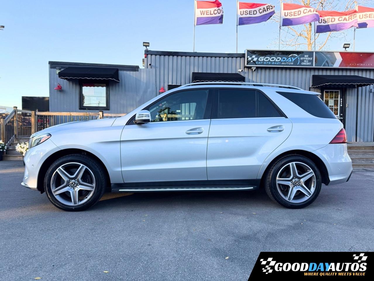 2017 Mercedes-Benz GLE 400 | ONE OWNER | DEALER SERVICED | CLEAN CARFAX Photo1