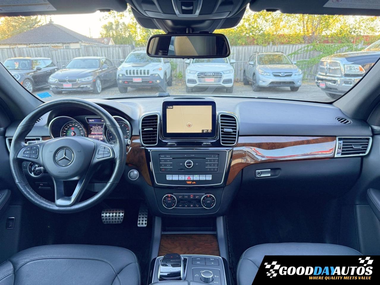 2017 Mercedes-Benz GLE 400 | ONE OWNER | DEALER SERVICED | CLEAN CARFAX Photo