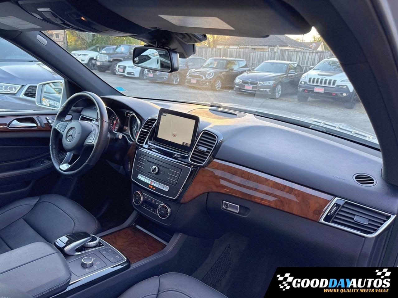 2017 Mercedes-Benz GLE 400 | ONE OWNER | DEALER SERVICED | CLEAN CARFAX Photo