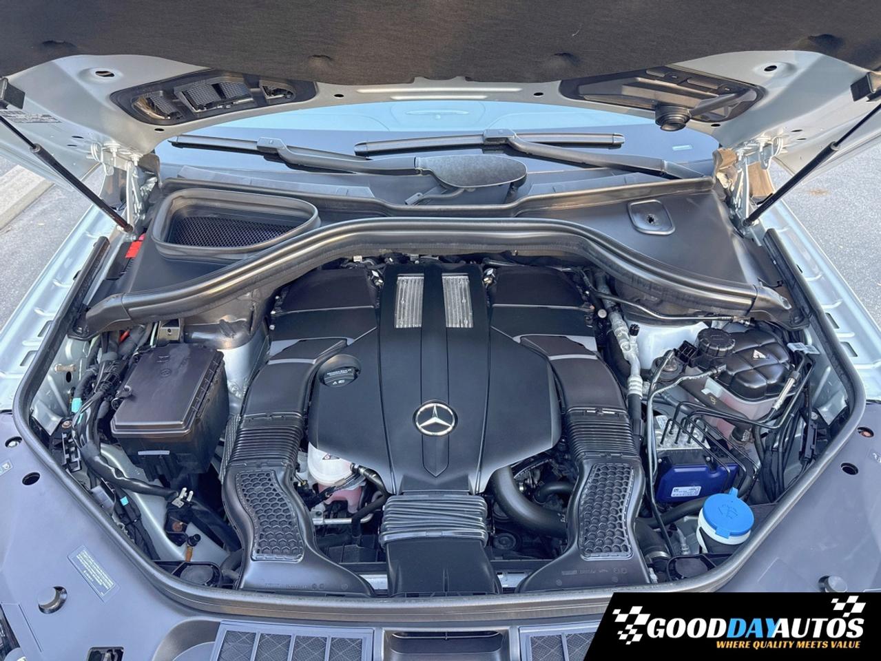 2017 Mercedes-Benz GLE 400 | ONE OWNER | DEALER SERVICED | CLEAN CARFAX Photo