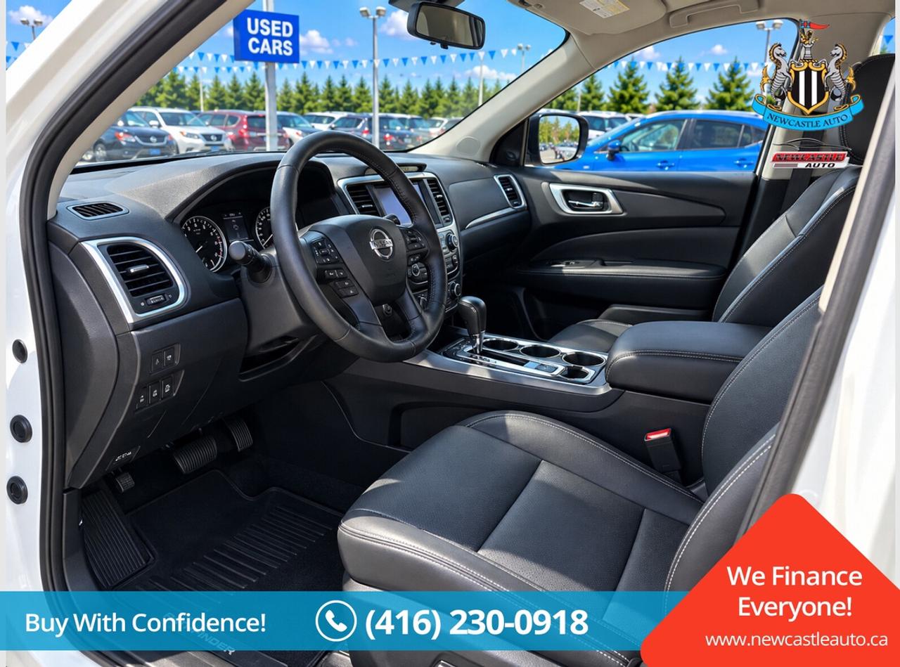2018 Nissan Pathfinder SL Photo1