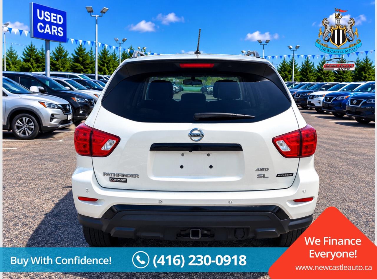 2018 Nissan Pathfinder SL Photo