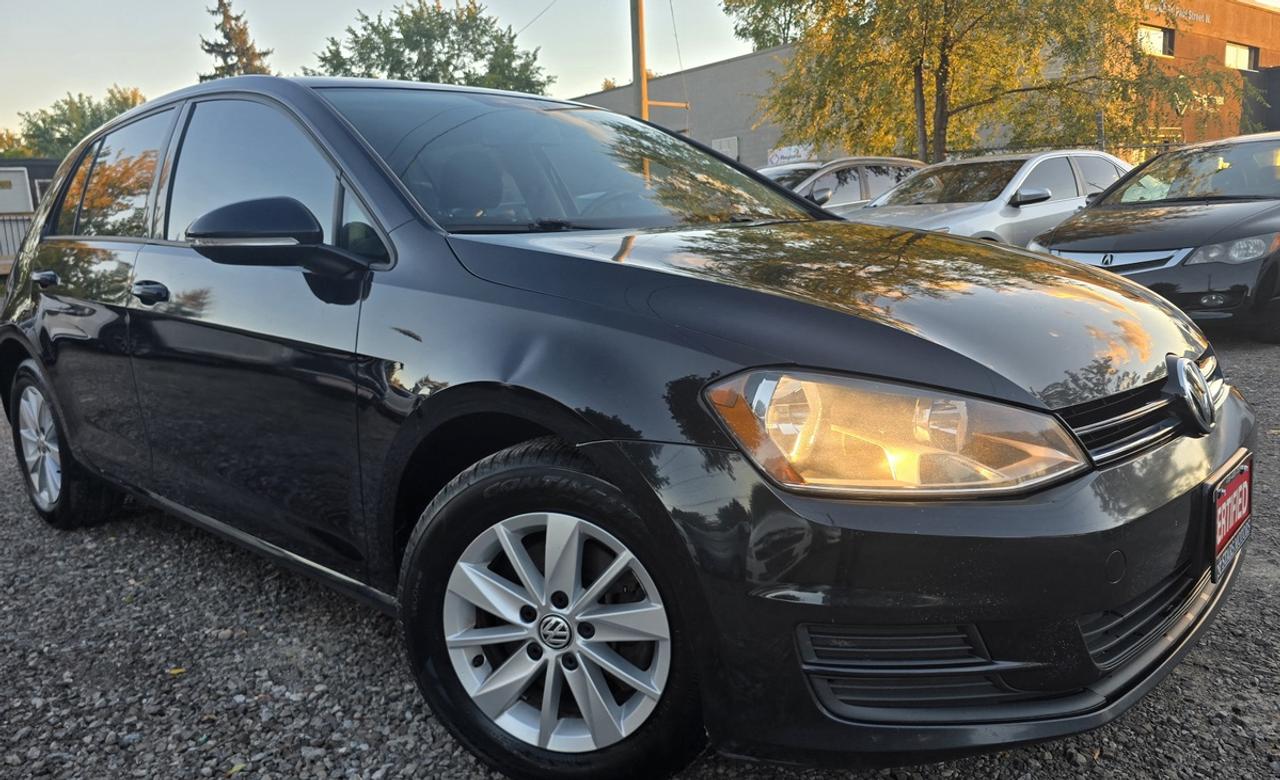 2016 Volkswagen Golf TSI SE Photo