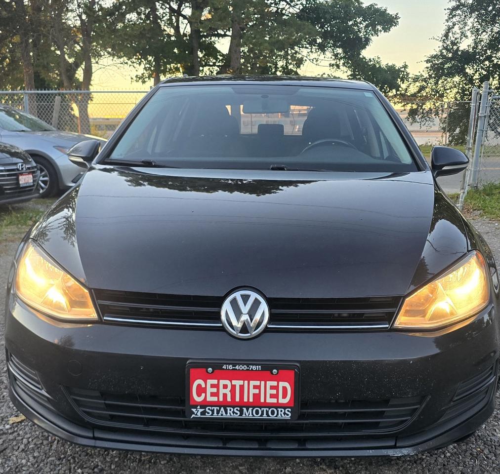 2016 Volkswagen Golf TSI SE Photo