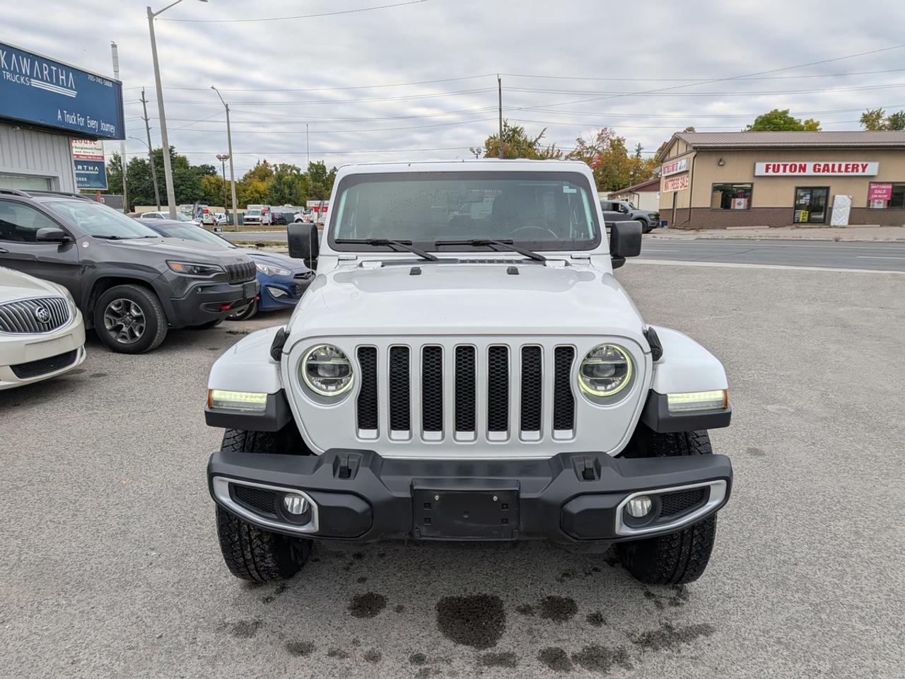 2019 Jeep WRANGLER UNLIMITED Sahara Photo