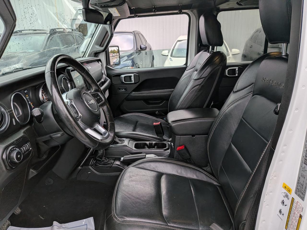 2019 Jeep WRANGLER UNLIMITED Sahara Photo