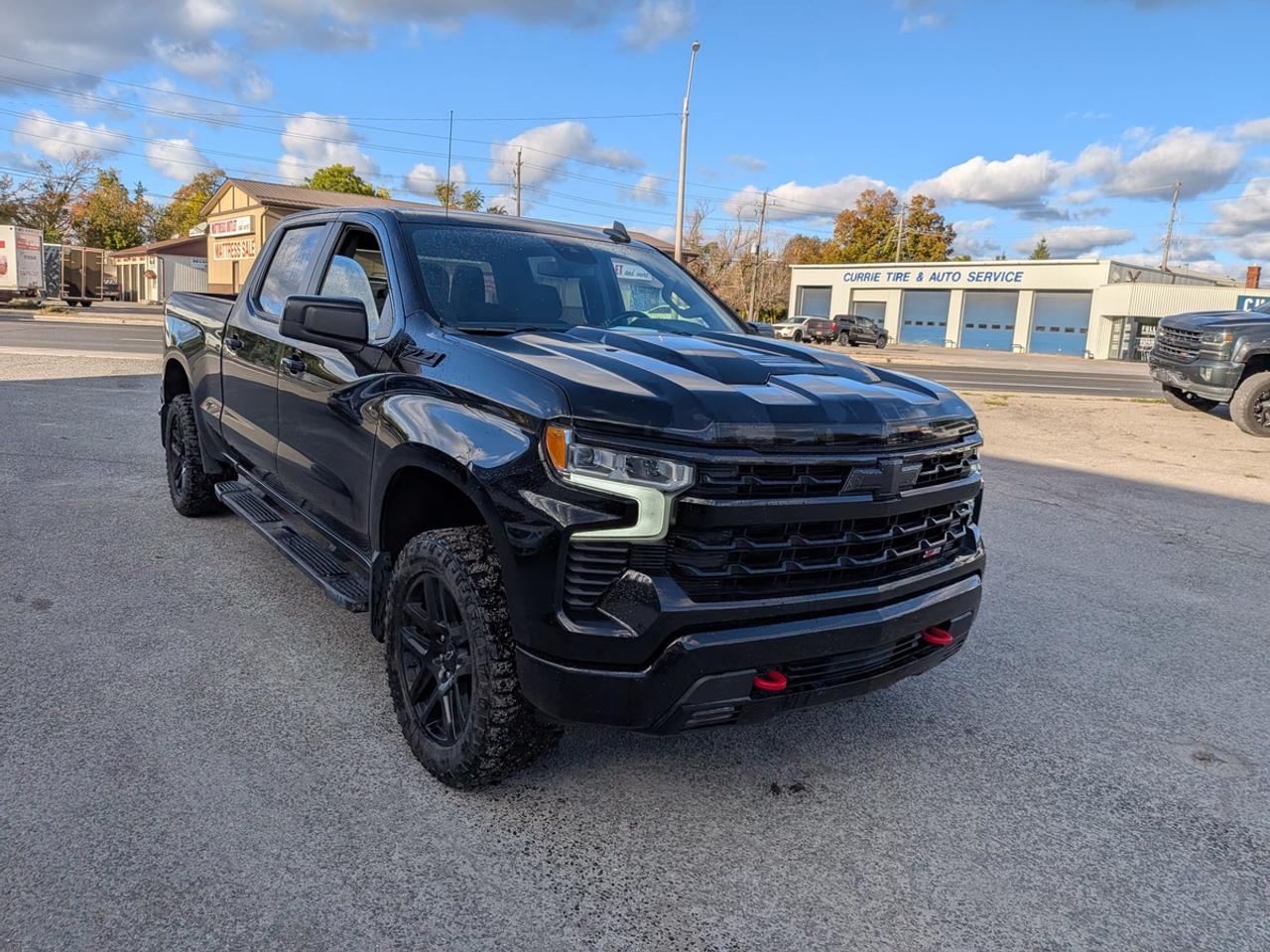 2023 Chevrolet Silverado 1500 LT Trail Boss Photo