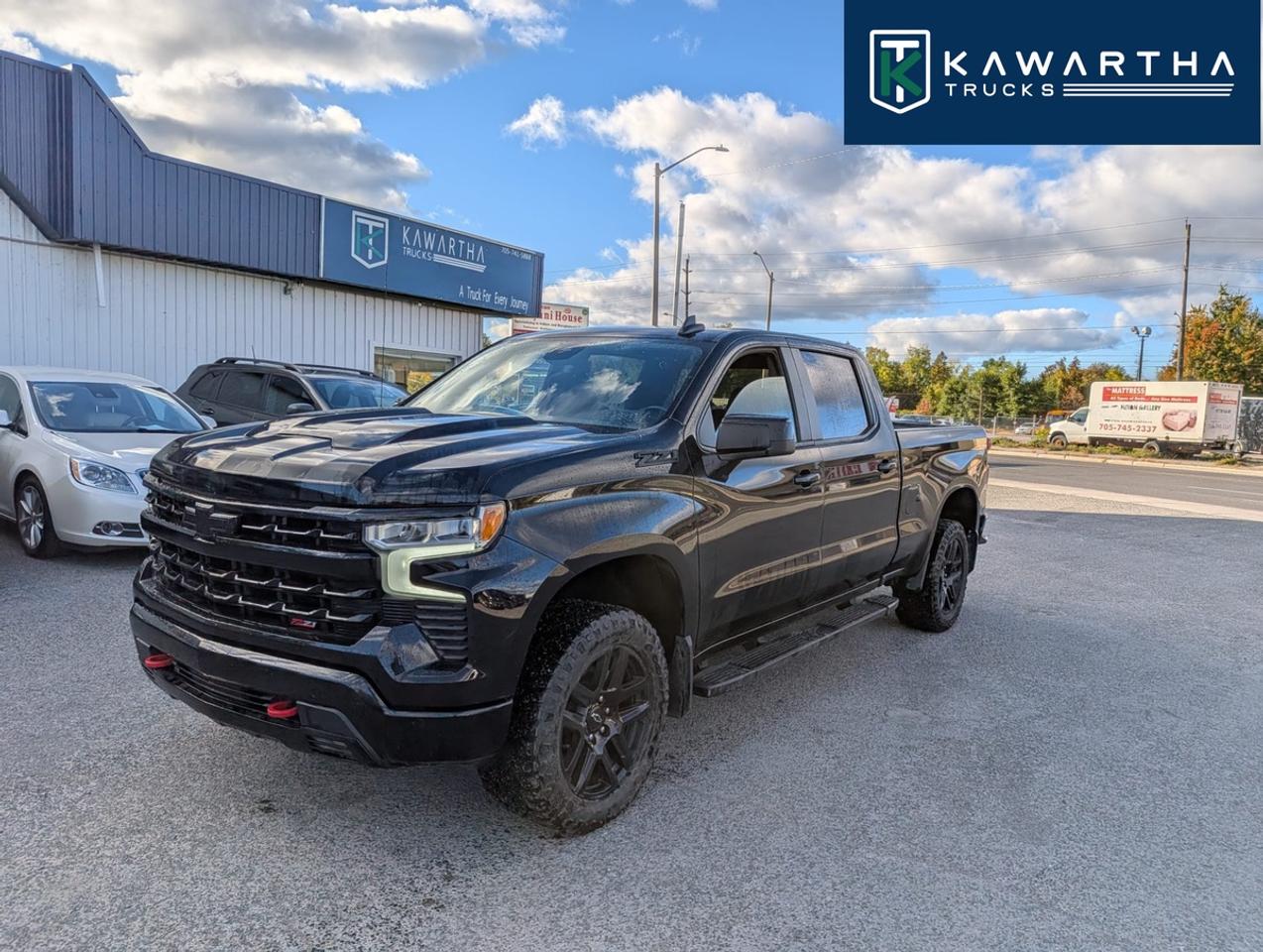 2023 Chevrolet Silverado 1500 LT Trail Boss Photo0