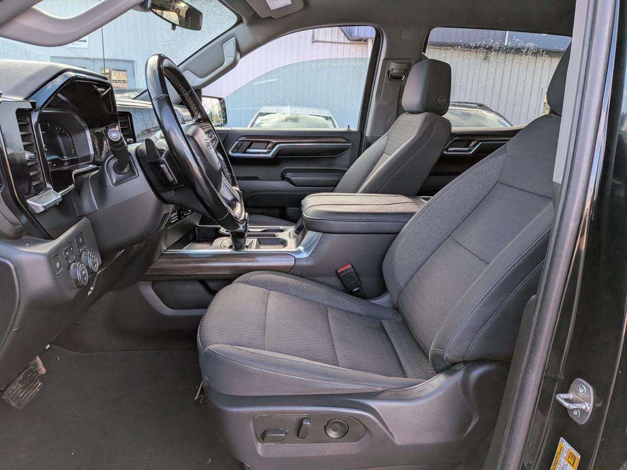2023 Chevrolet Silverado 1500 LT Trail Boss Photo