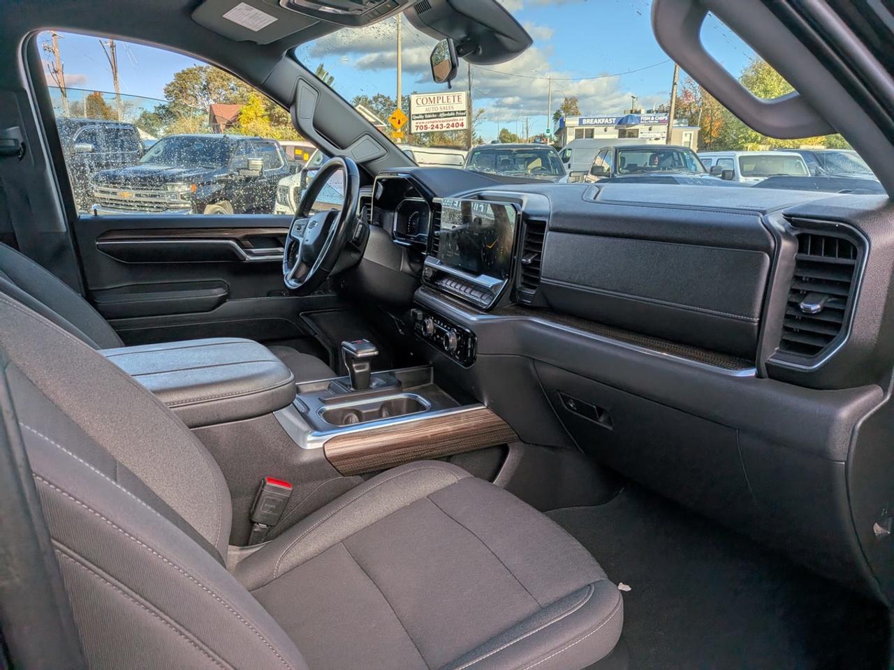 2023 Chevrolet Silverado 1500 LT Trail Boss Photo