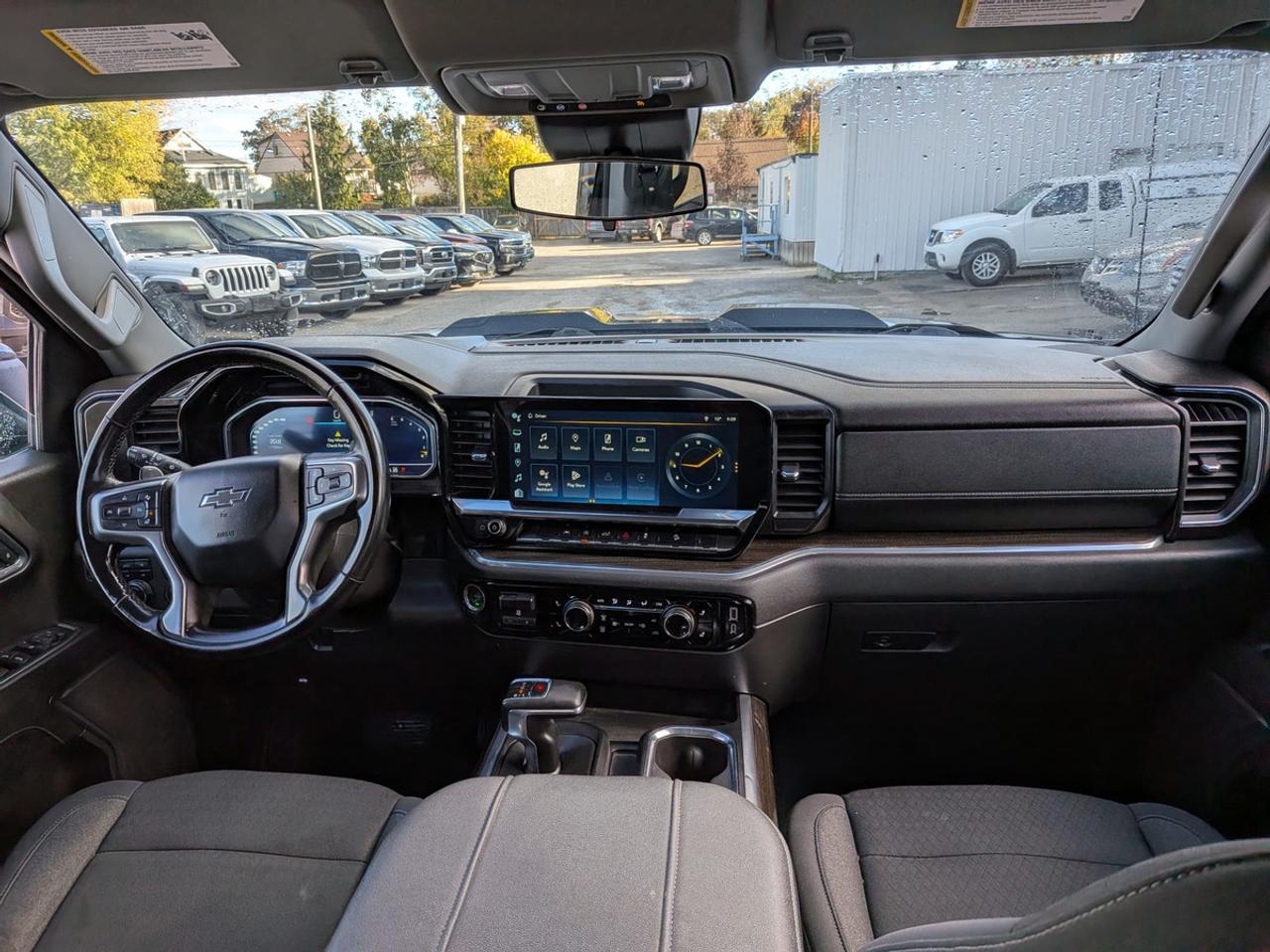 2023 Chevrolet Silverado 1500 LT Trail Boss Photo