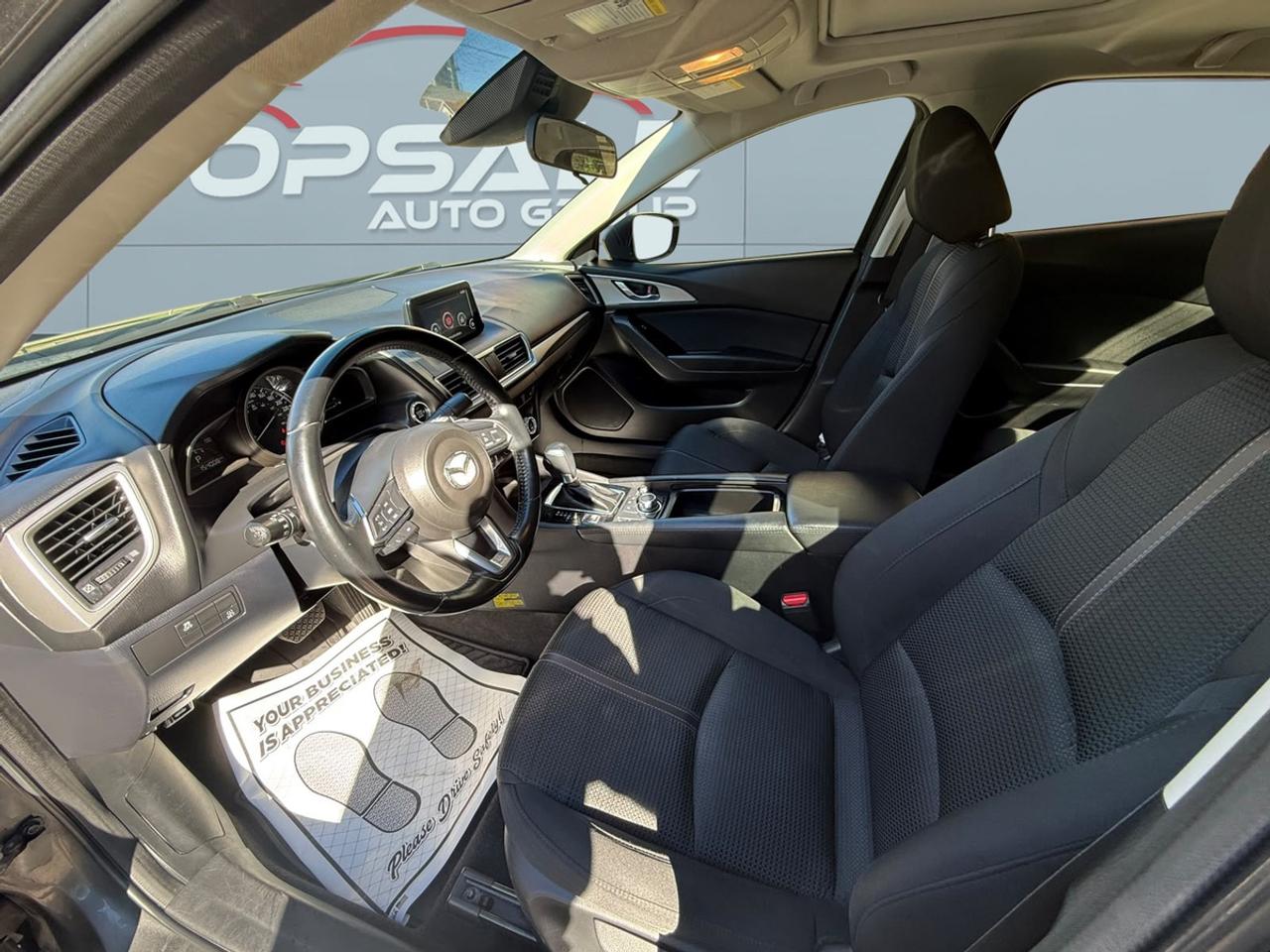2018 Mazda MAZDA3 GT Photo