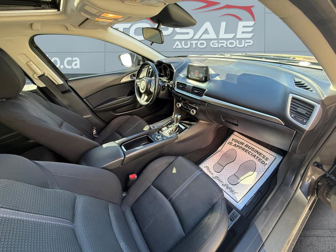 2018 Mazda MAZDA3 GT Photo