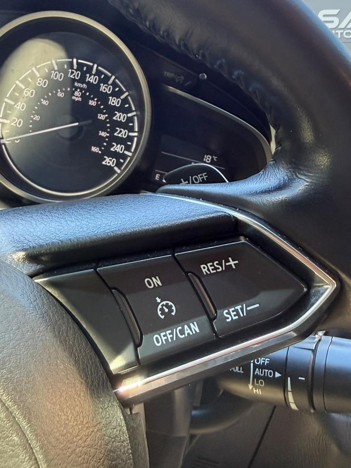 2018 Mazda MAZDA3 GT Photo