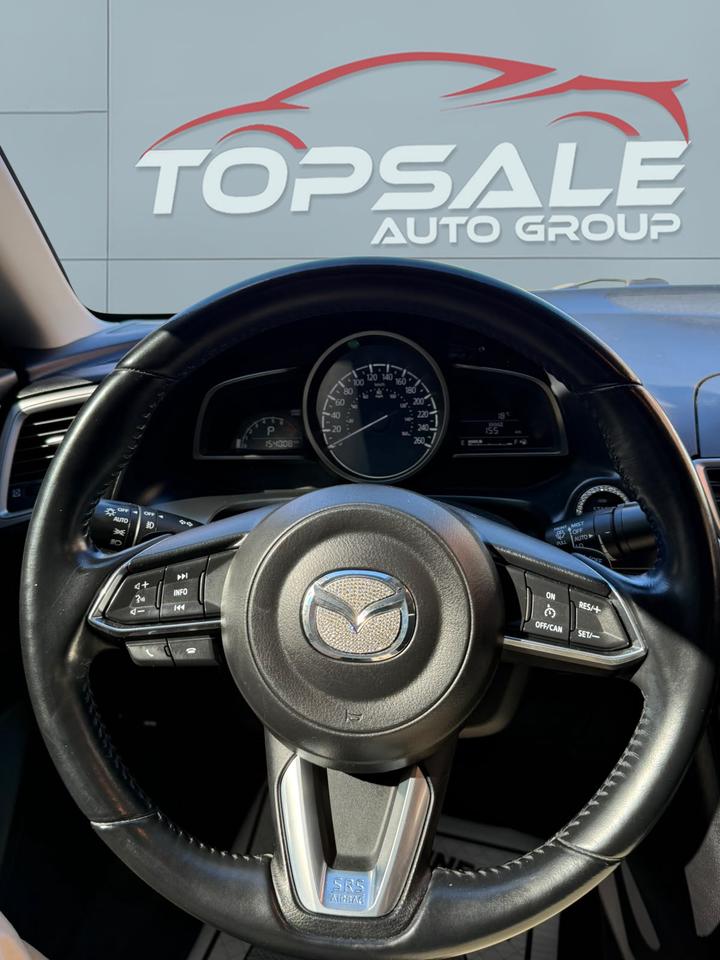 2018 Mazda MAZDA3 GT Photo