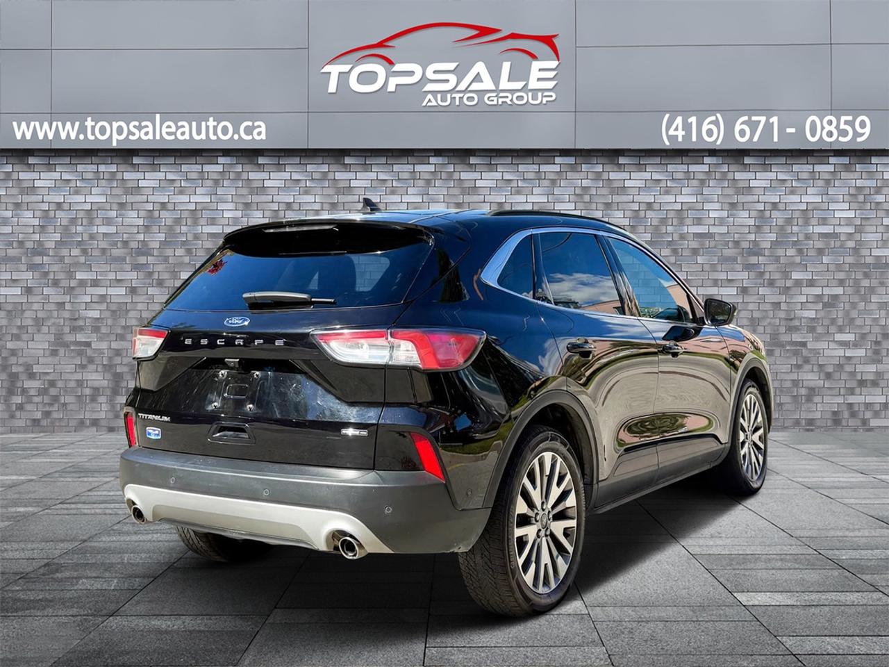 2020 Ford Escape Hybrid Titanium Photo4