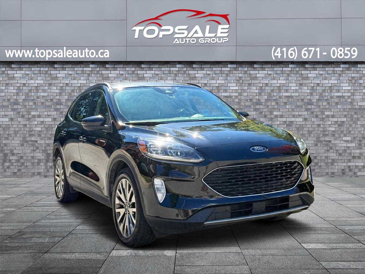2020 Ford Escape Hybrid Titanium Photo