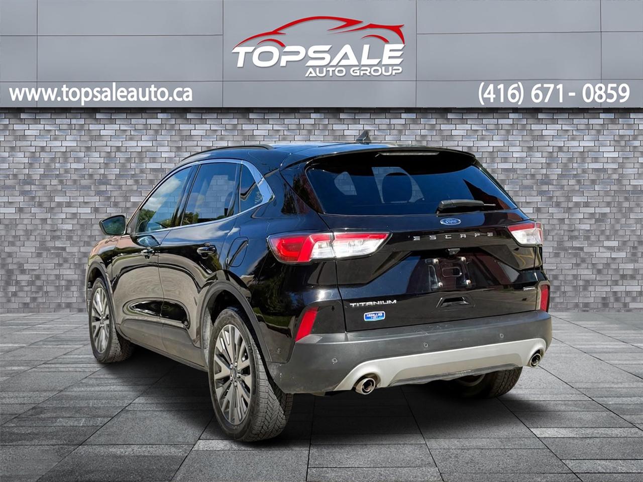 2020 Ford Escape Hybrid Titanium Photo2