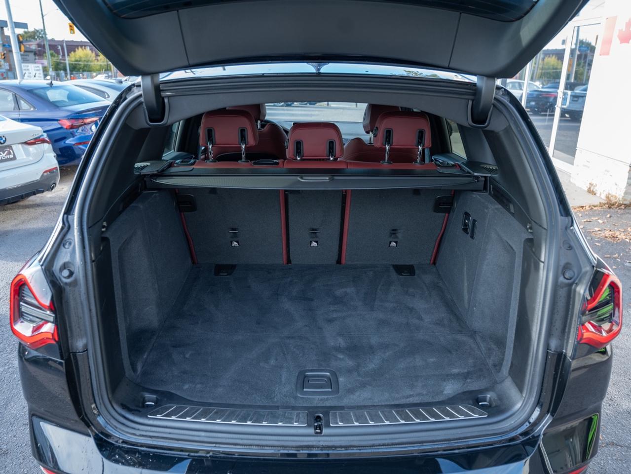2024 BMW X3 xDrive30i | Red Int Photo