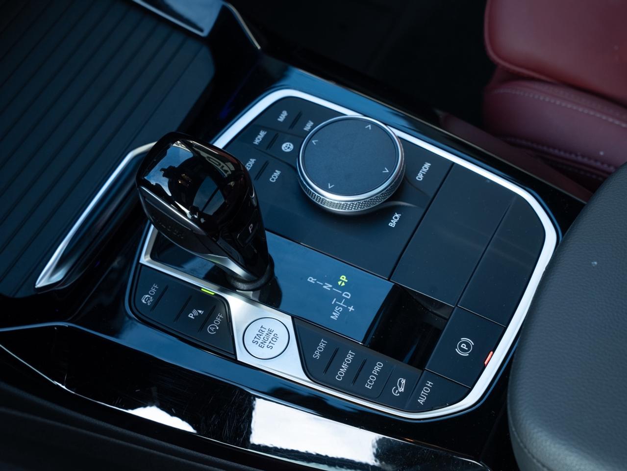 2024 BMW X3 xDrive30i | Red Int Photo