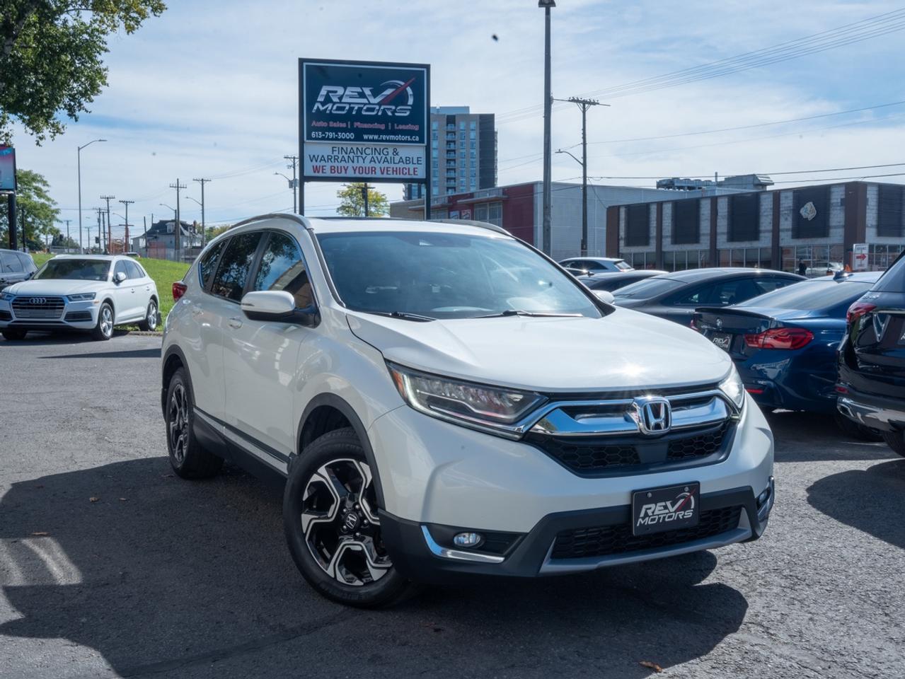 2018 Honda CR-V TOURING | AWD Photo