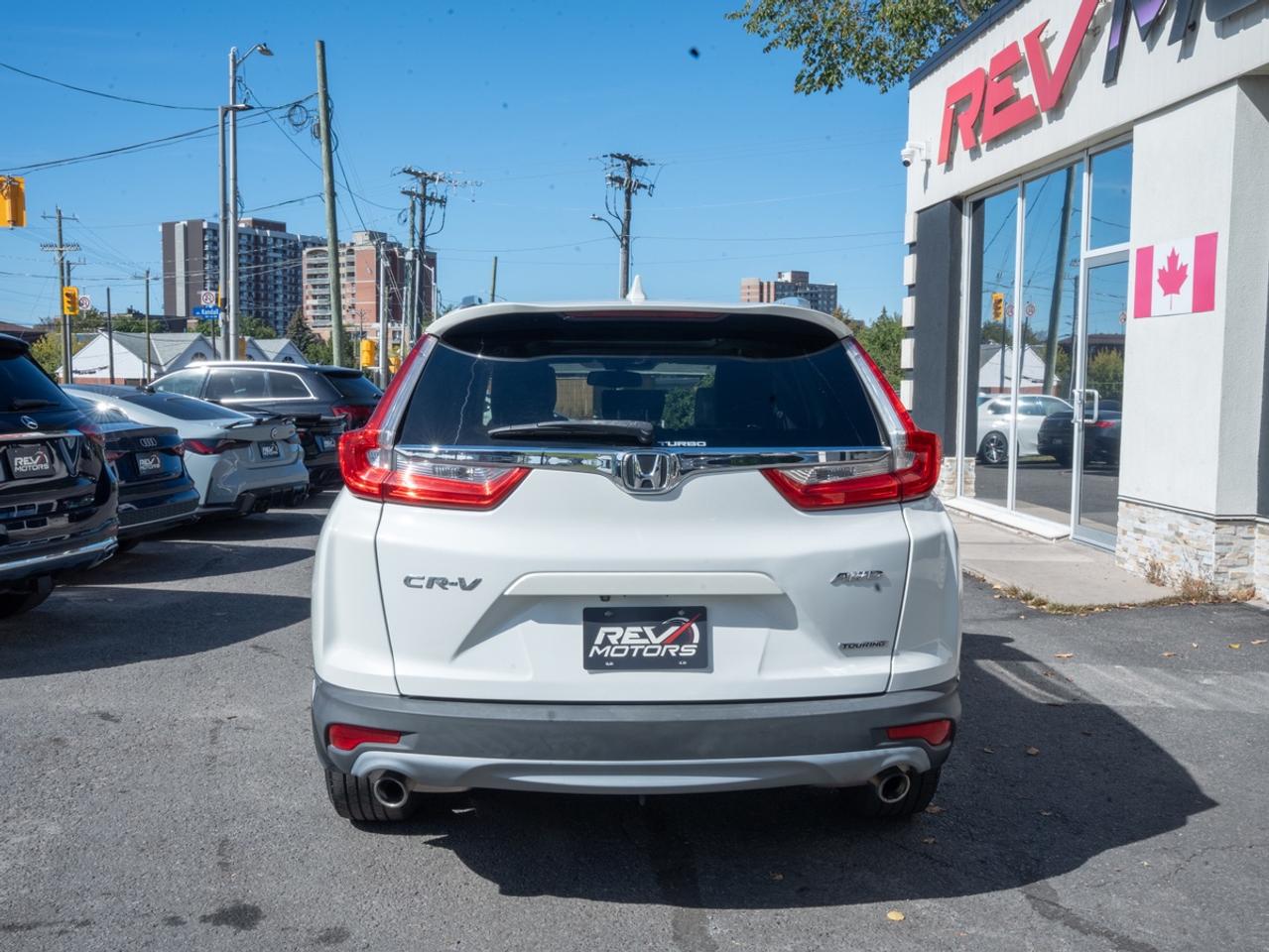 2018 Honda CR-V TOURING | AWD Photo