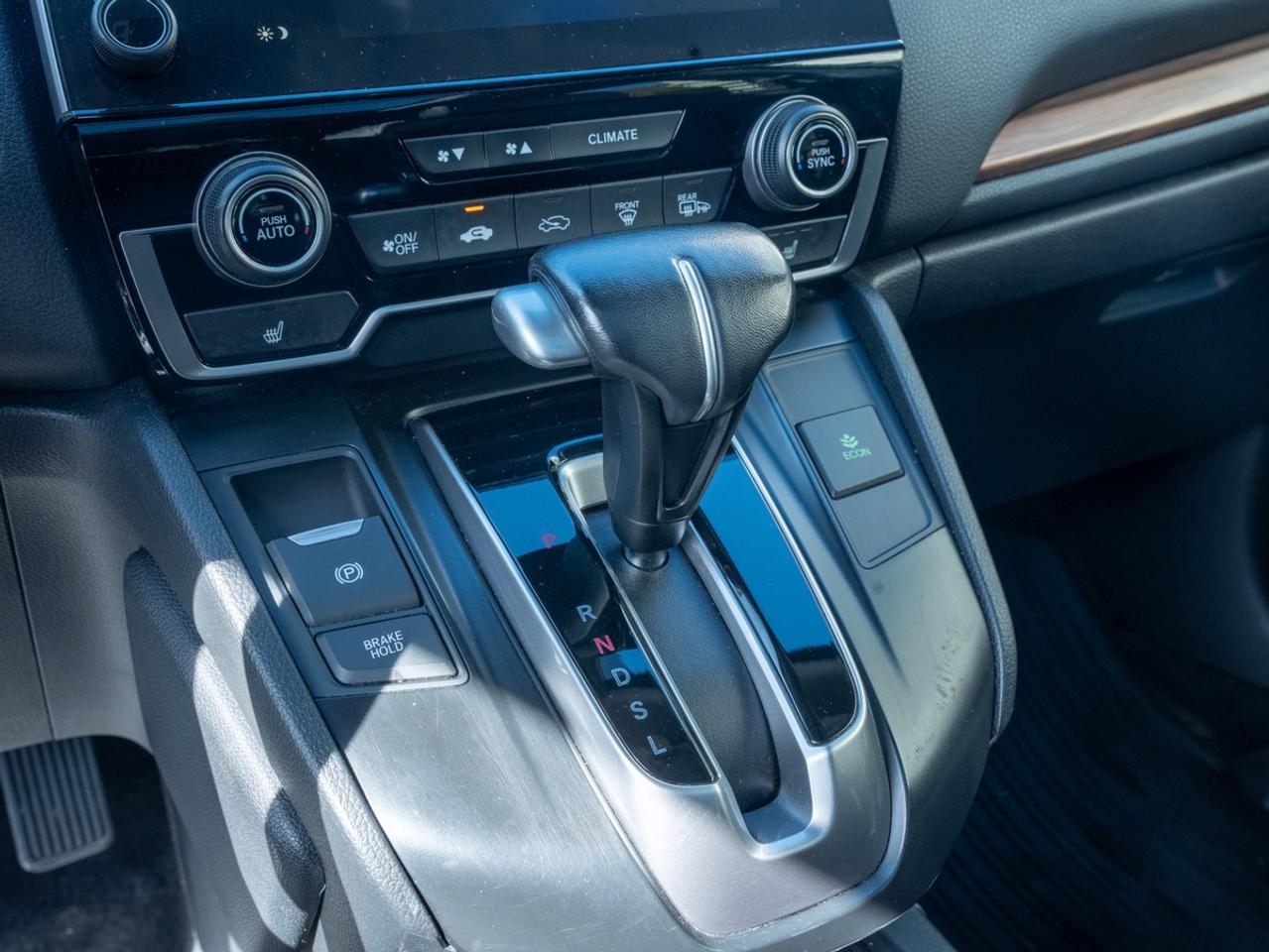 2018 Honda CR-V TOURING | AWD Photo