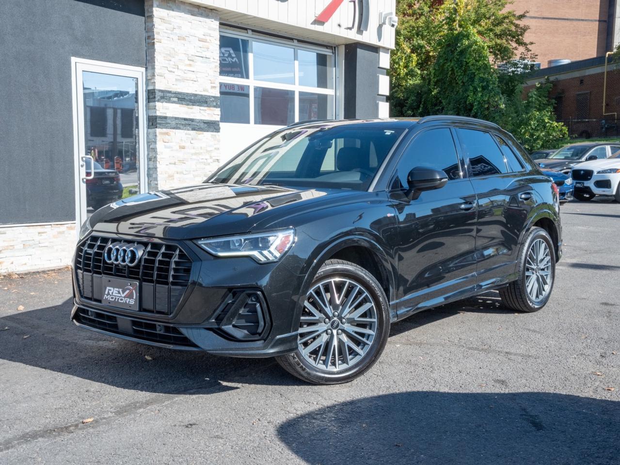 2021 Audi Q3 Technik | No Accidents Photo2