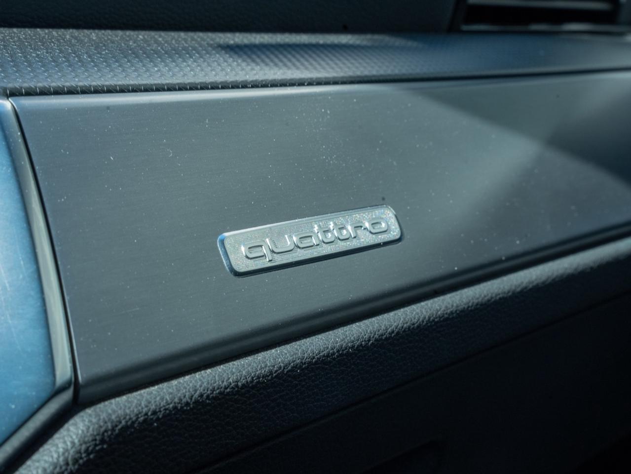 2021 Audi Q3 Technik | No Accidents Photo