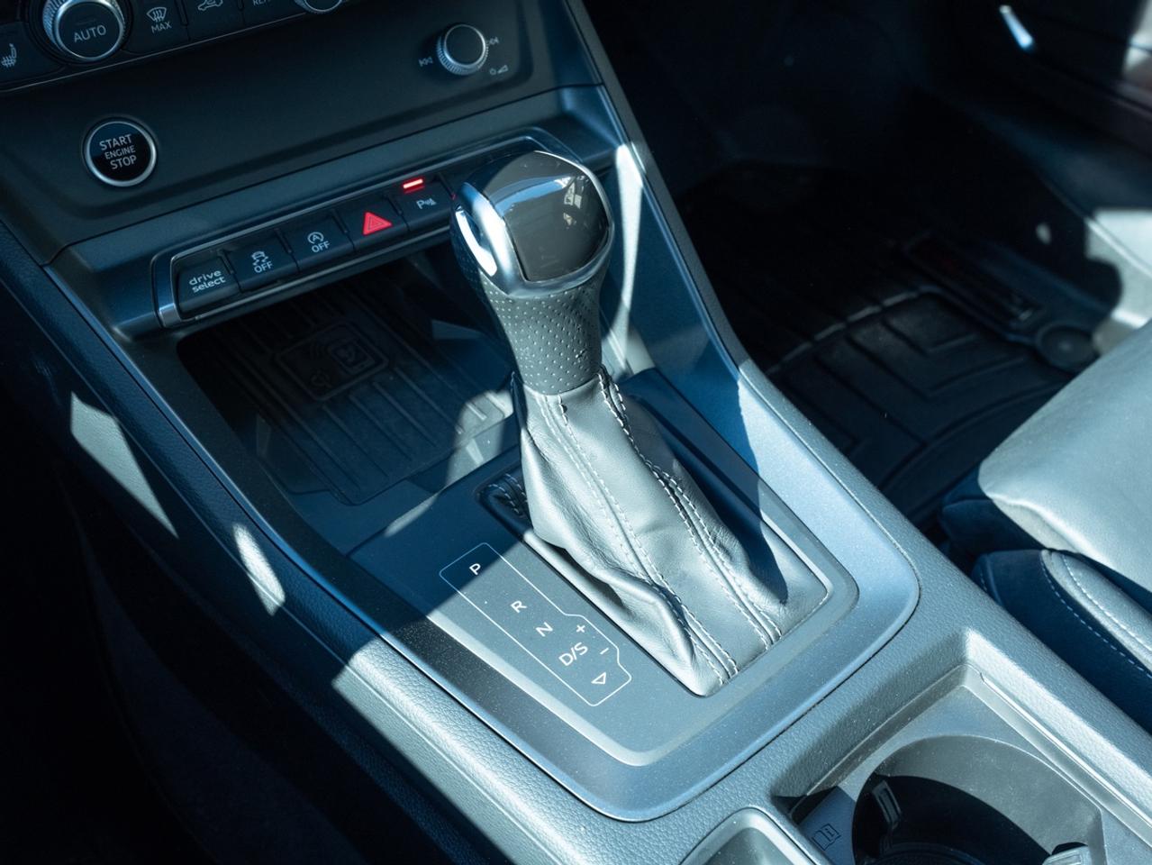 2021 Audi Q3 Technik | No Accidents Photo