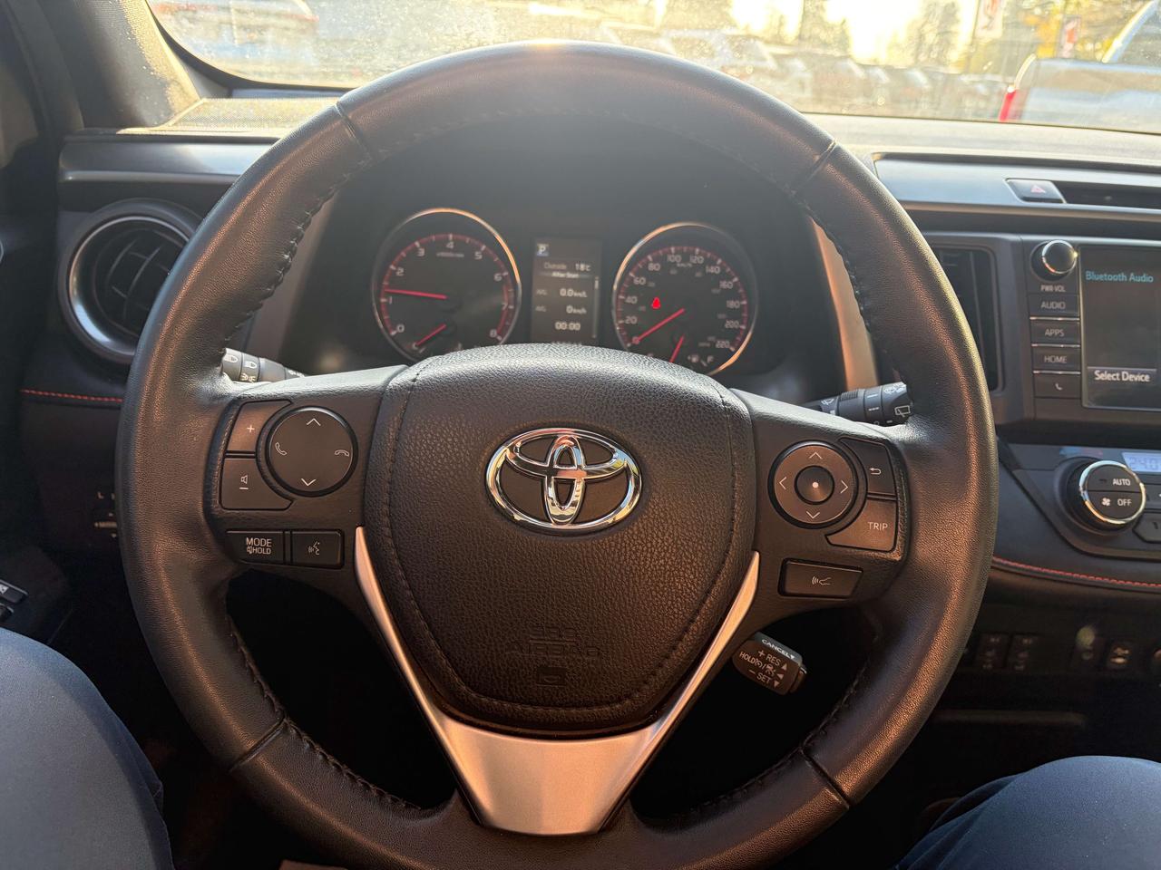 2017 Toyota RAV4 SE AWD Leather Navigation Moonroof Clean CARF Photo